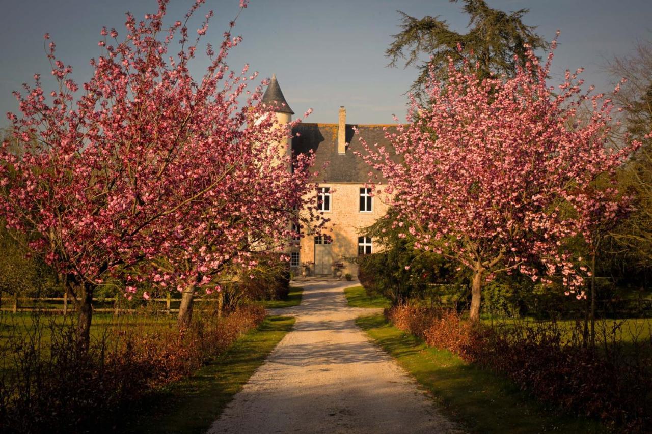 Chateau De Monfreville Luaran gambar